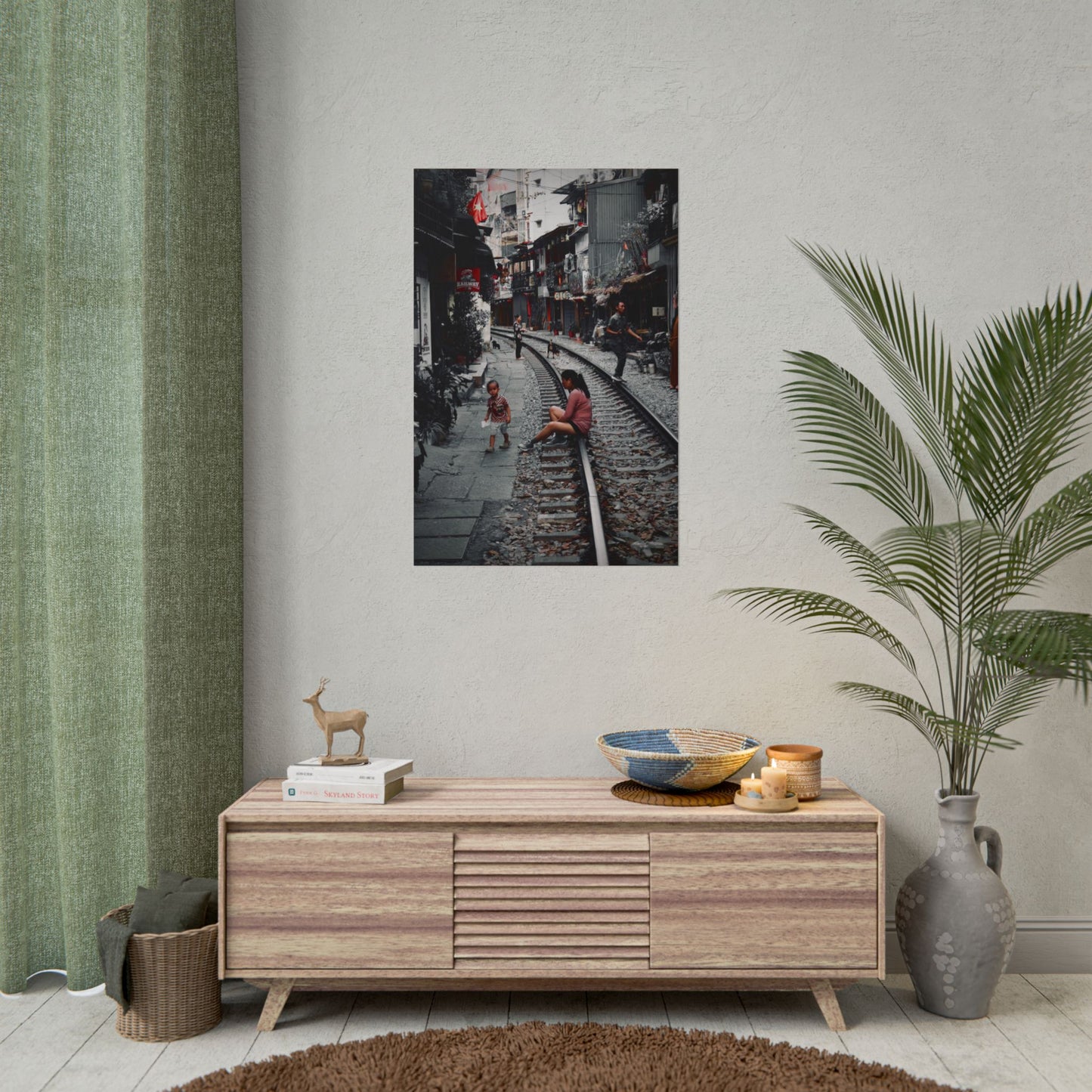 Train Street 1, Hanoi