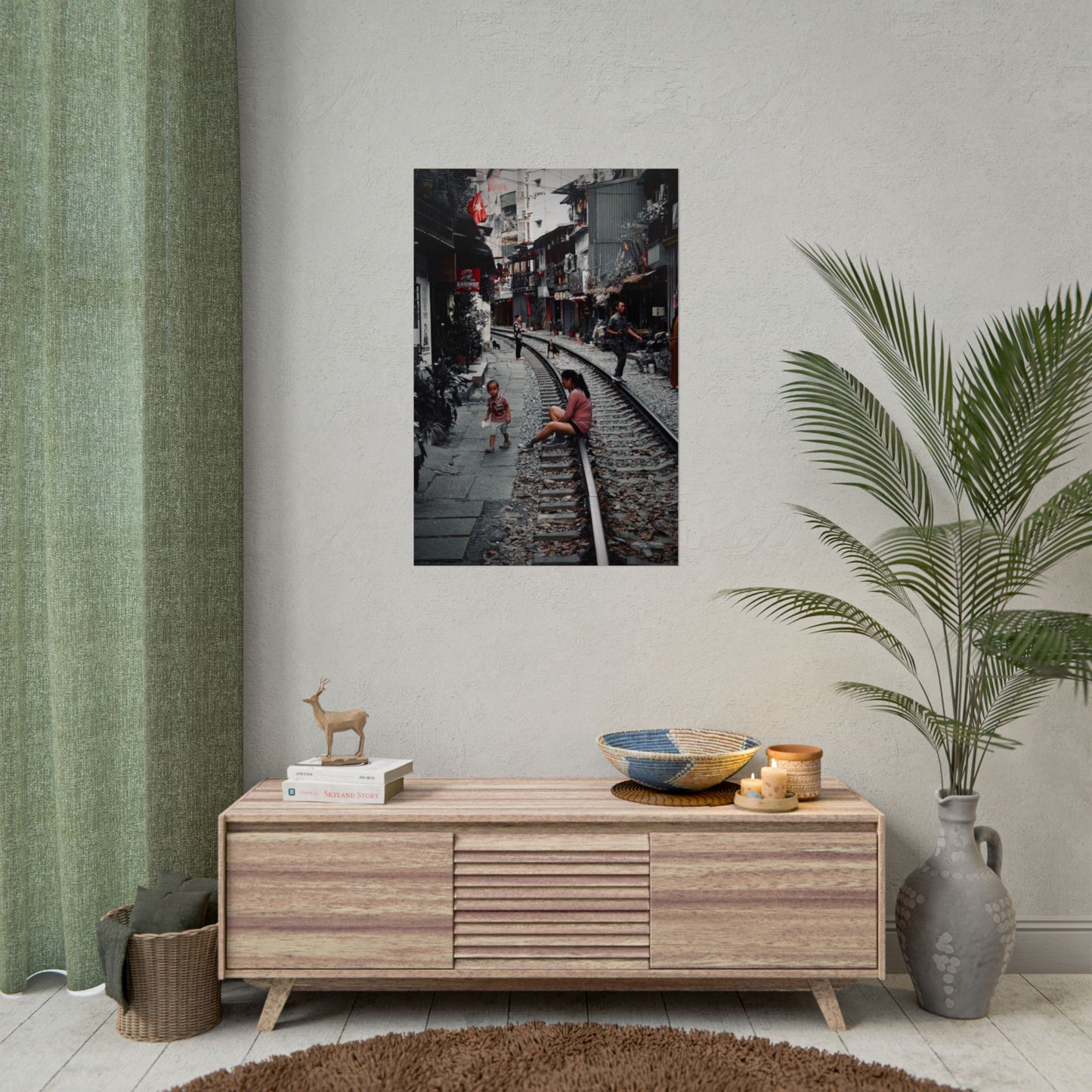 Train Street 1, Hanoi